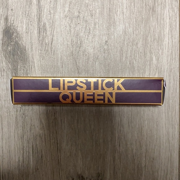 Lipstick Queen Reign & Shine Lip Gloss - Lady of Lilac - Picture 4 of 6